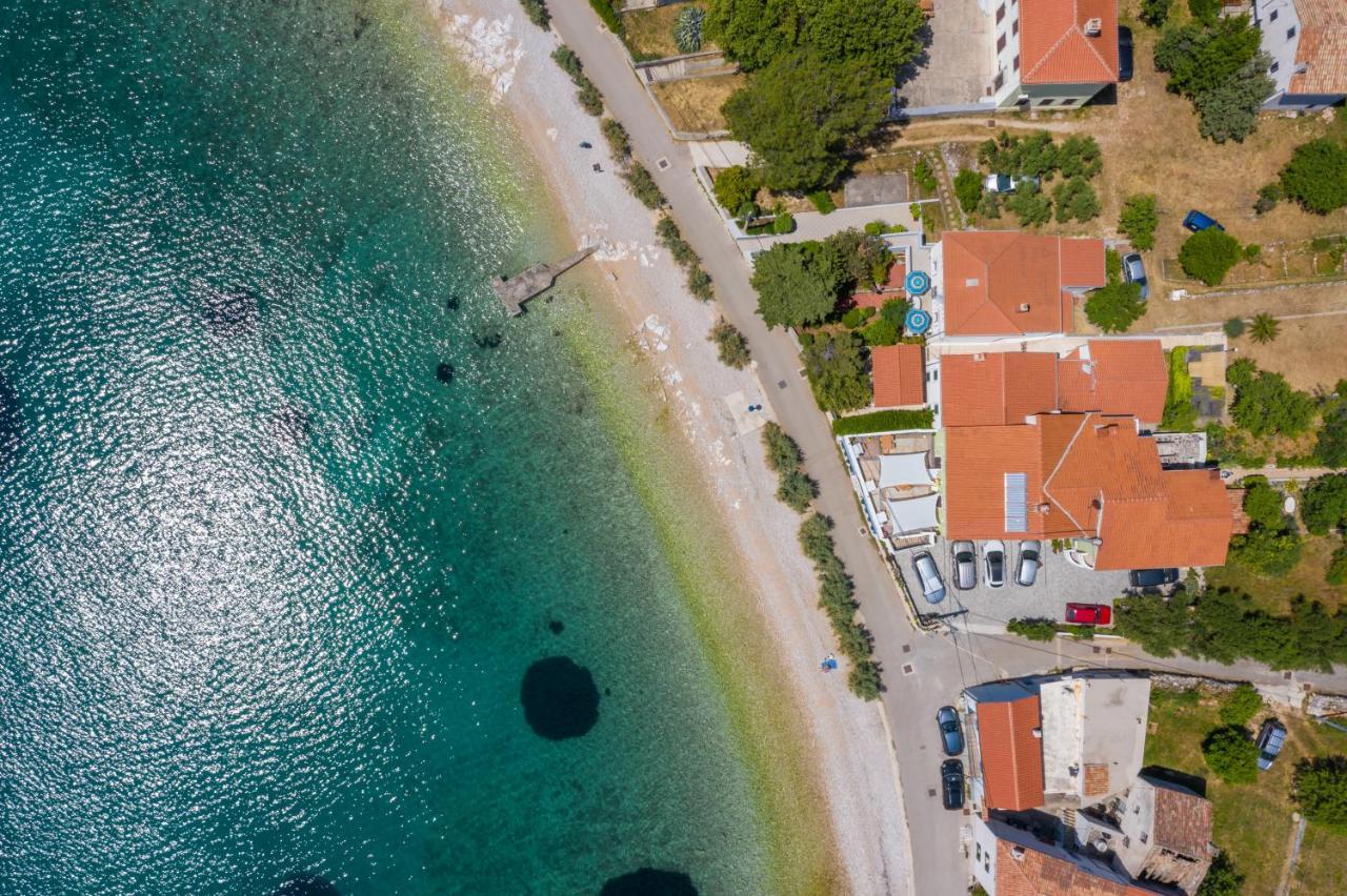 Apartmani Noris Martinšćica Eksteriør billede
